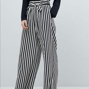 Boohoo tie waist wide leg pants